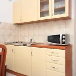 Apartments With Parking Space Sukosan, Zadar - 5777 Apartment *